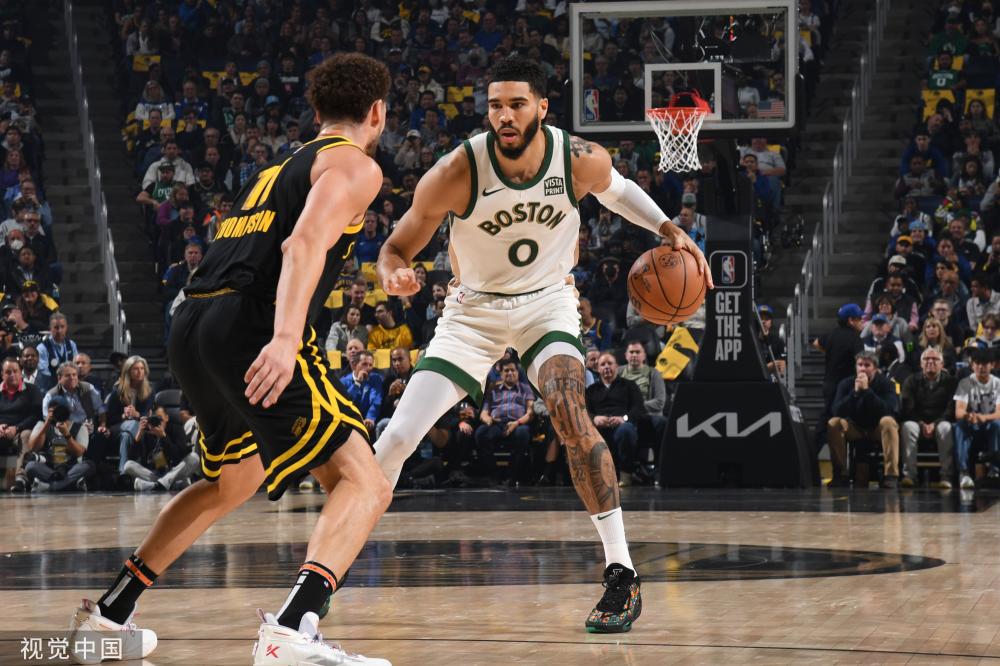 双方以2 双方以2