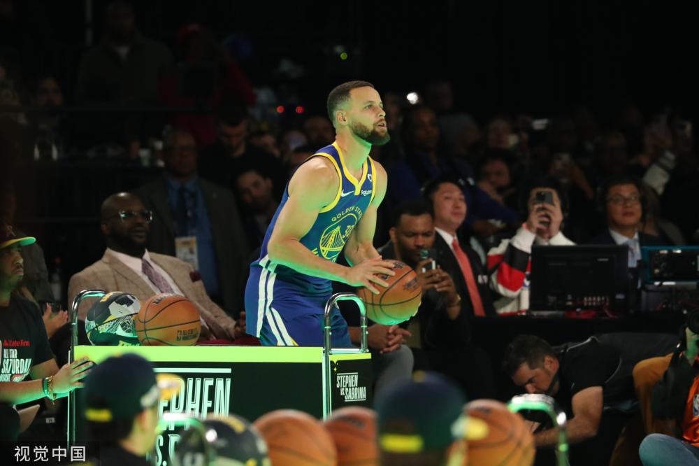 更衣室领导 更衣室领导