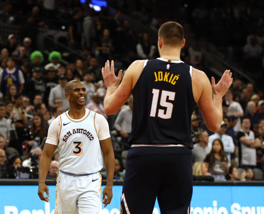 年仅17岁 年仅17岁