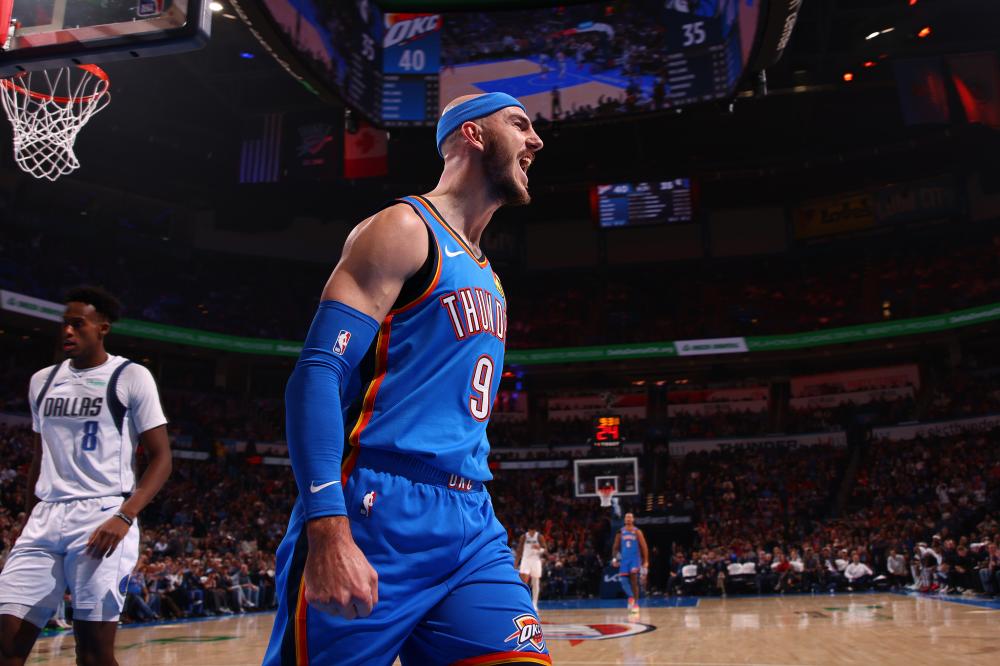 依然巨大 依然巨大