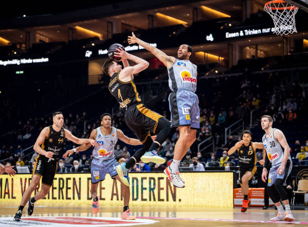 参与了本赛 参与了本赛